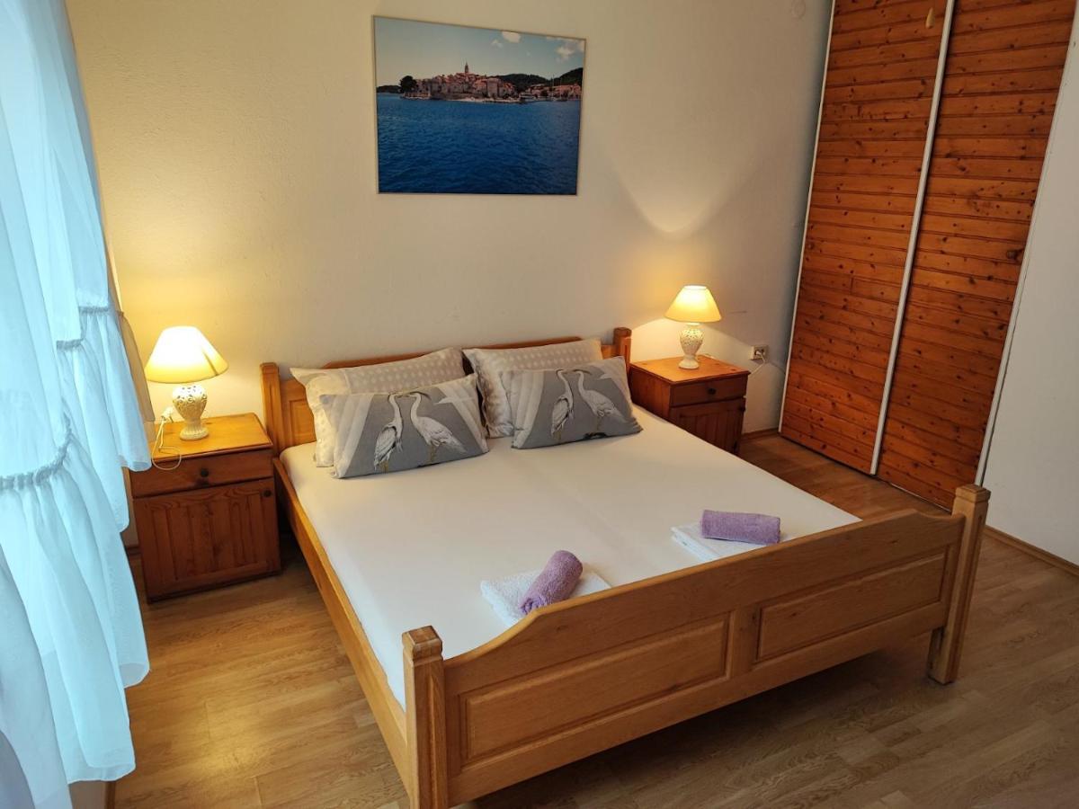 Apartments Dodik Orebic Bagian luar foto