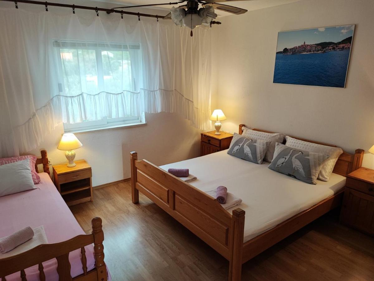 Apartments Dodik Orebic Bagian luar foto