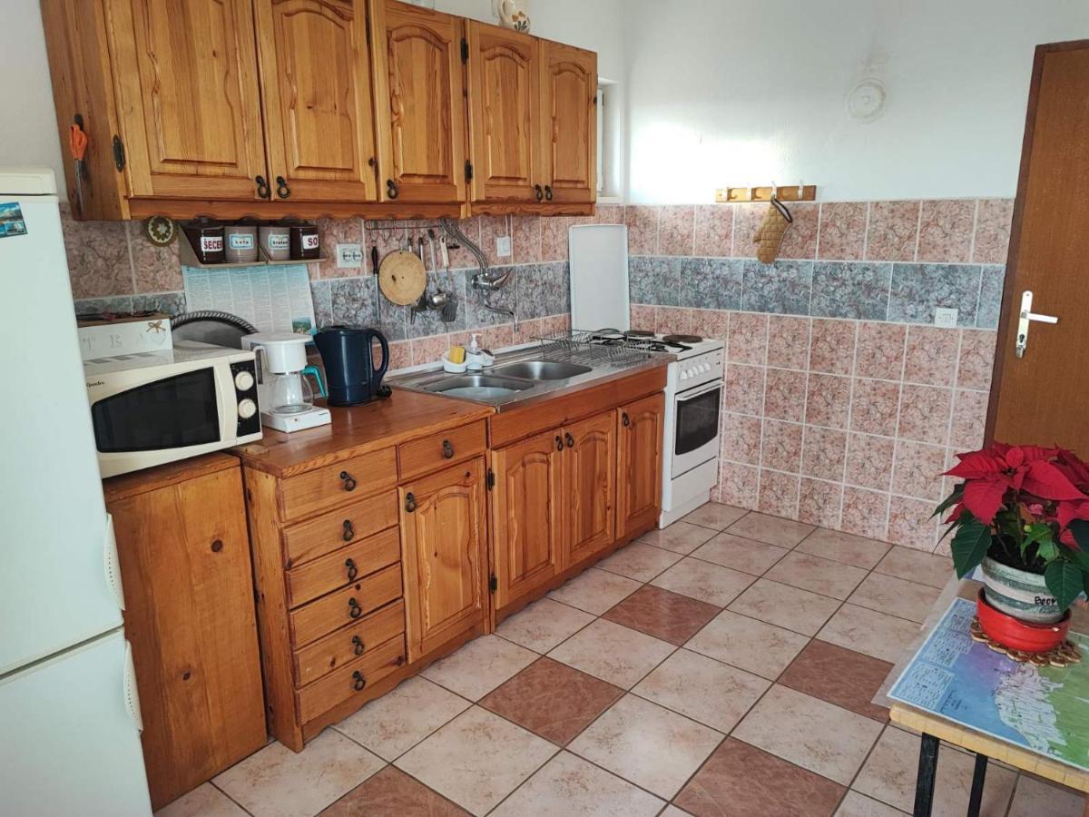 Apartments Dodik Orebic Bagian luar foto
